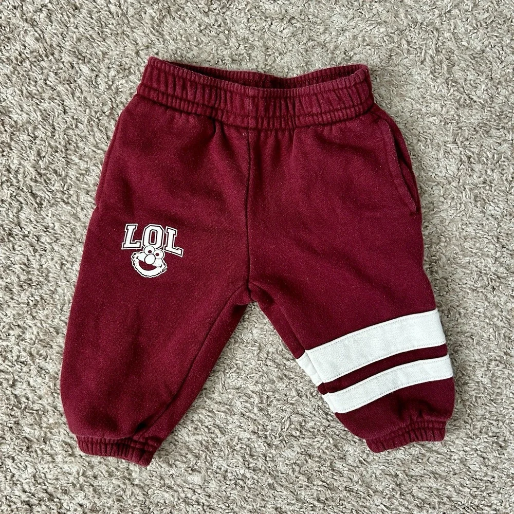 Baby Gap I Sesame Street Friends Outfit I Sweatpant & Baseball Tee I 6-12 Months